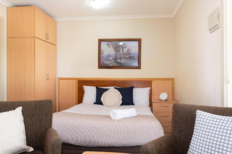 Highway 1 Caravan and Tourist Park image