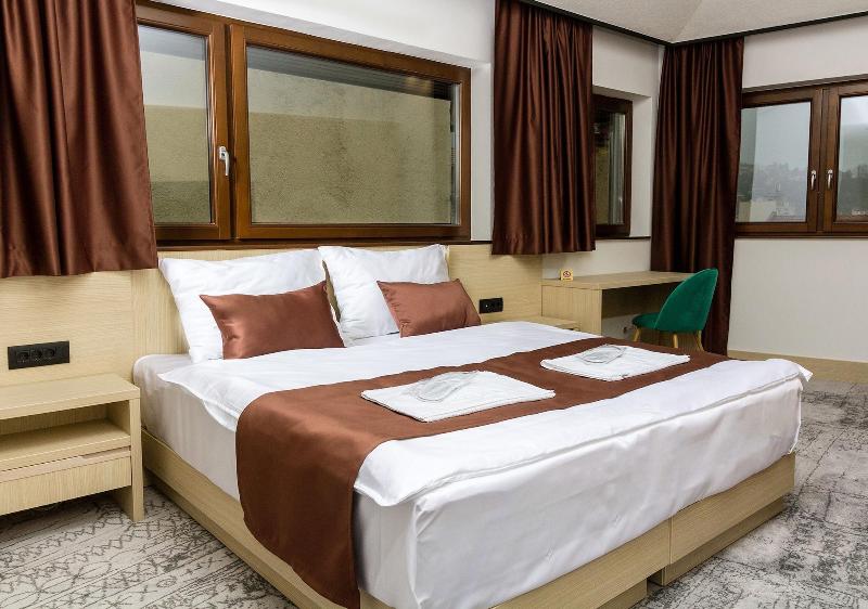 Hotel Boss image