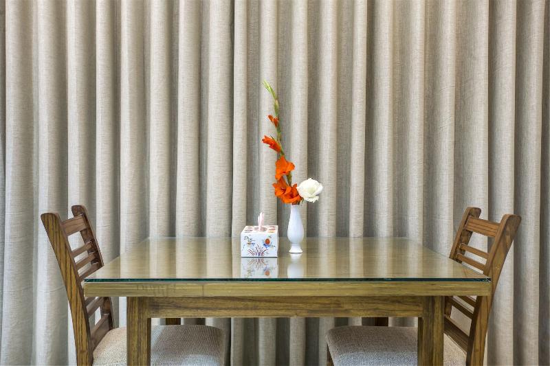 White Palace Hotel image