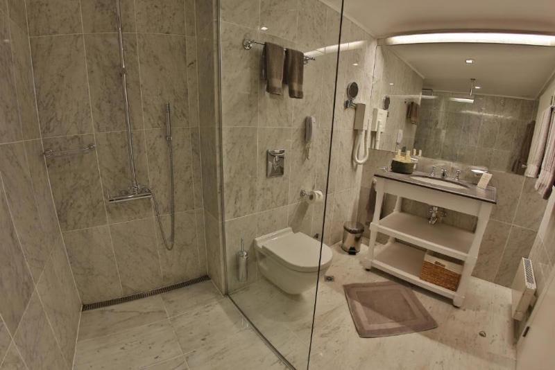 Oasis Boutique Hotel 5