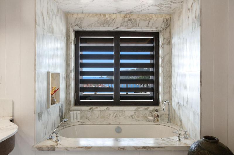 Hotel Barriere Le Carl Gustaf St Barth image