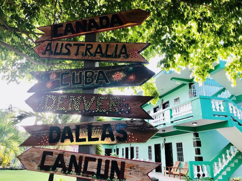 Belize Budget Suites image