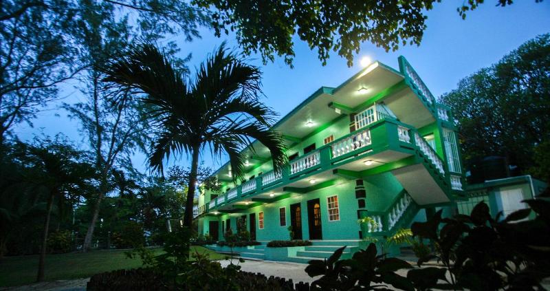 Belize Budget Suites image
