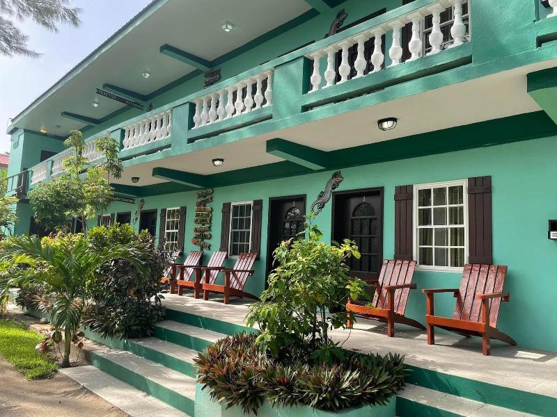 Belize Budget Suites image