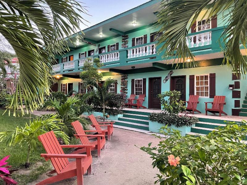 Belize Budget Suites image