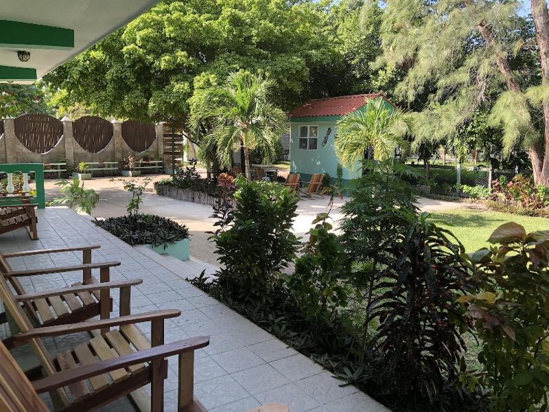 Belize Budget Suites — general view