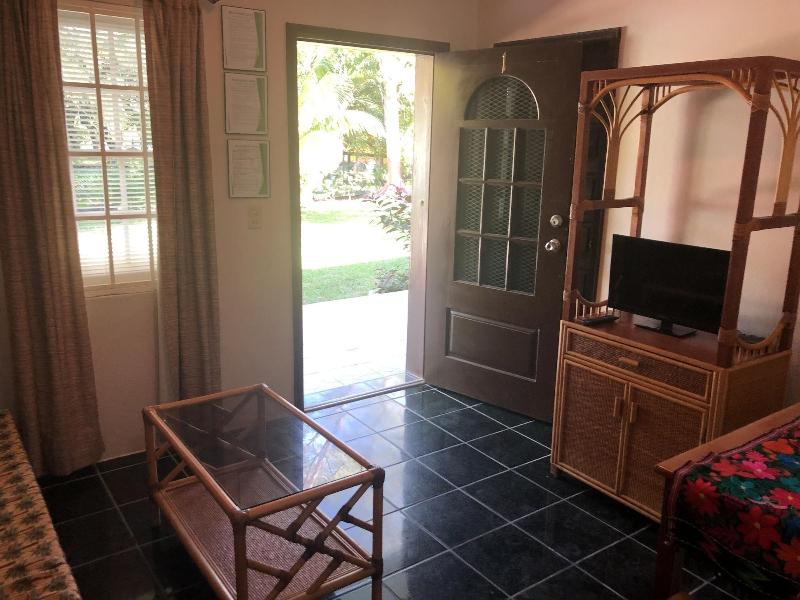 Belize Budget Suites image