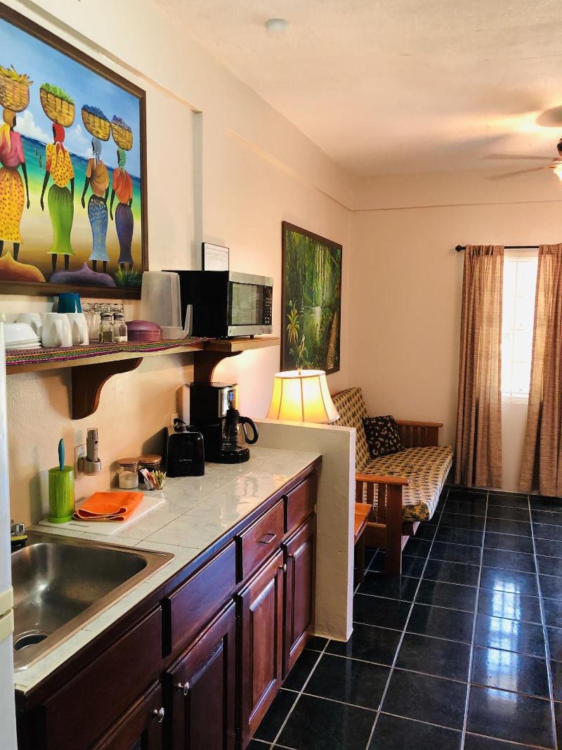 Belize Budget Suites image