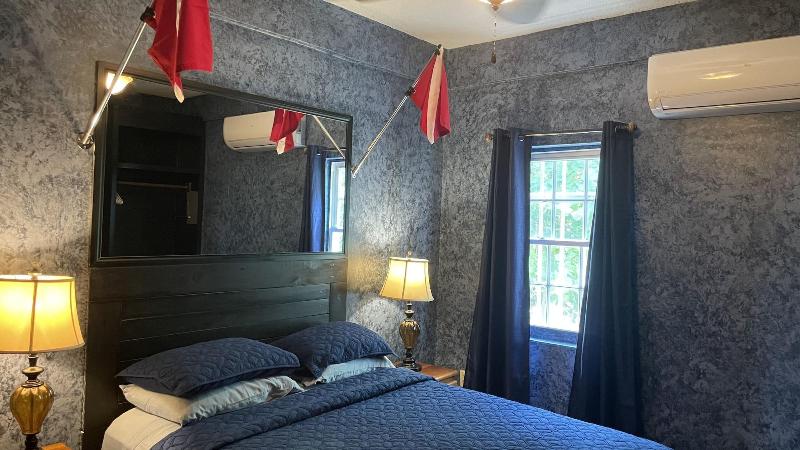 Belize Budget Suites image
