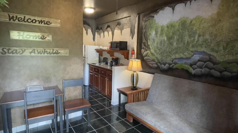 Belize Budget Suites image