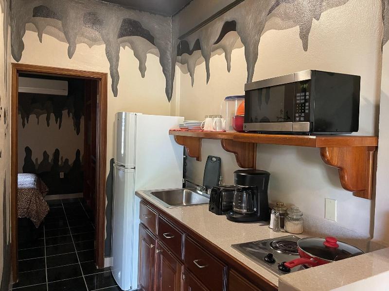Belize Budget Suites image