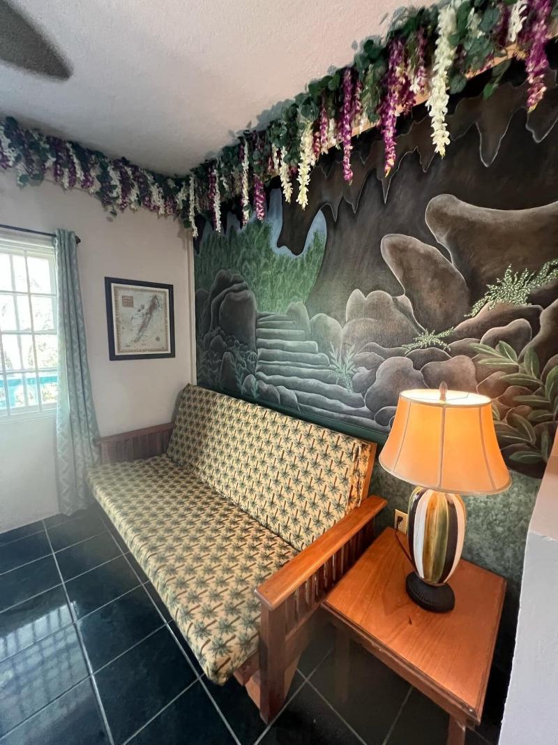 Belize Budget Suites image