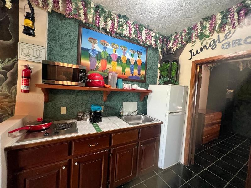Belize Budget Suites image
