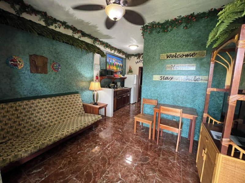 Belize Budget Suites image