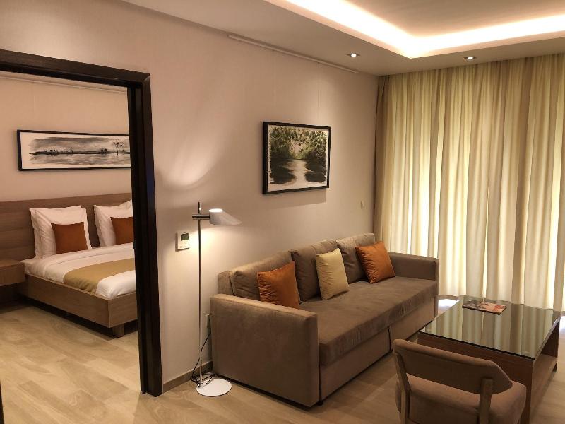 Elais Kinshasa image