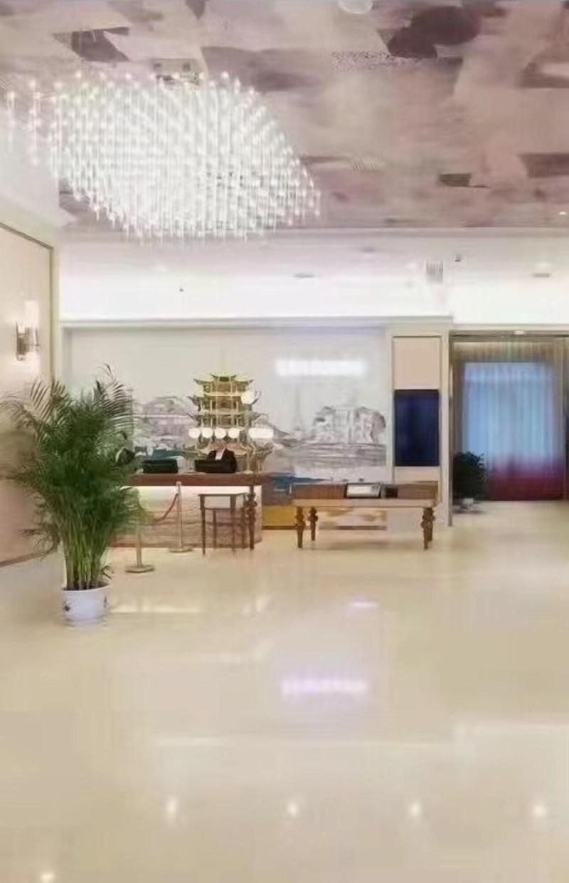 Mercure Wuhan Yangluo image