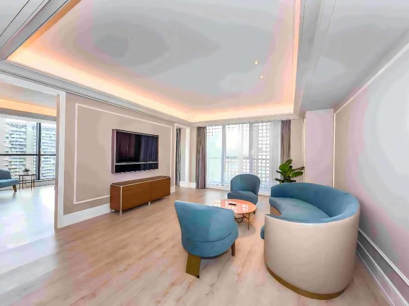Mercure Wuhan Yangluo image
