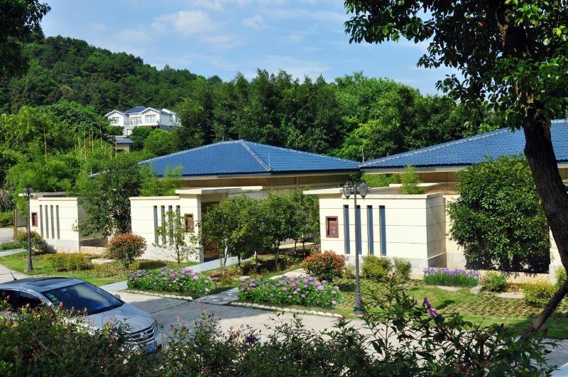Palace International Hot Spring Hotel