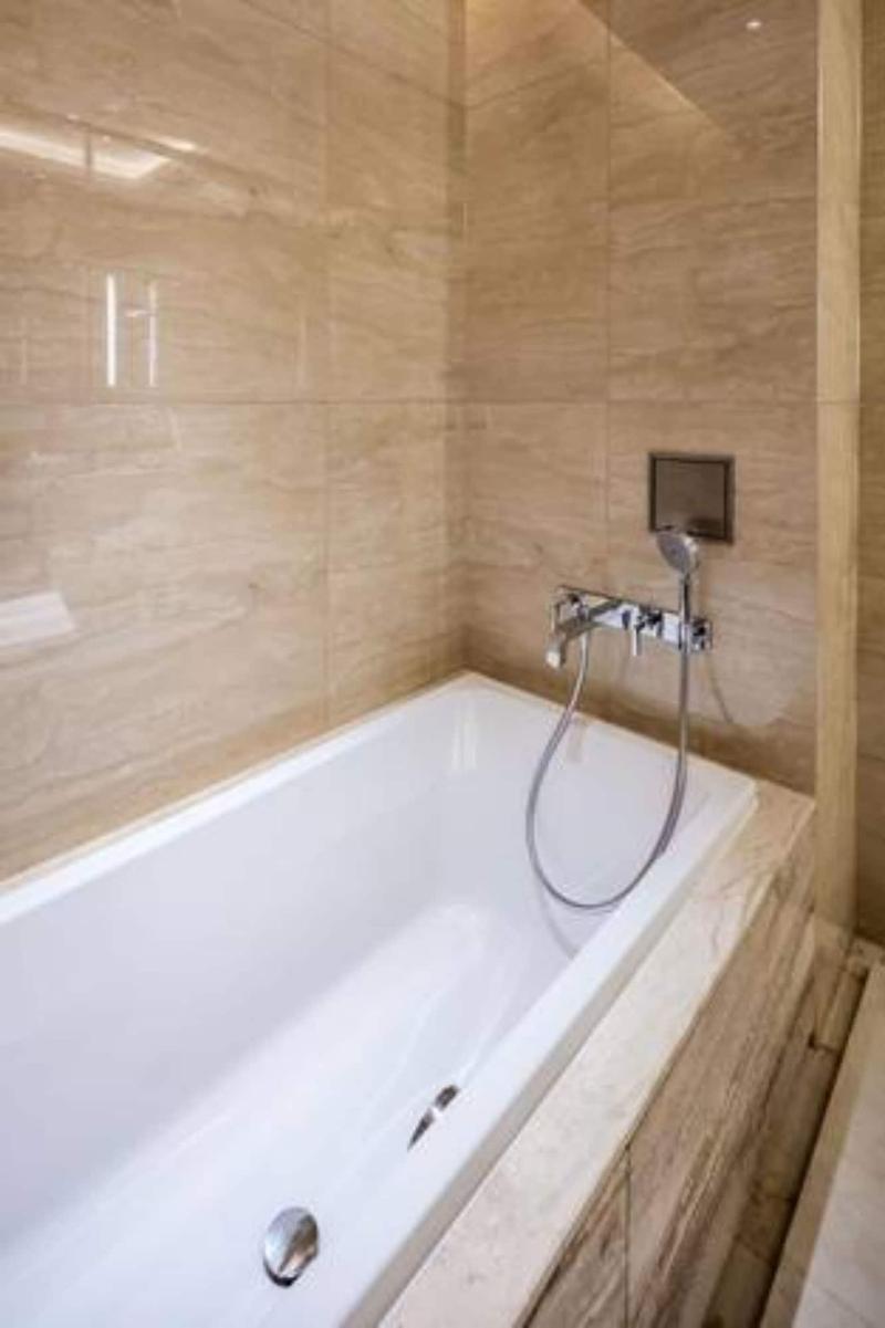 Platinum Stearns Hotel image
