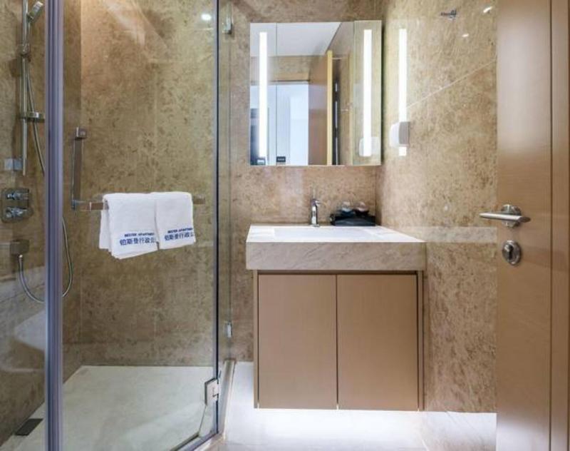 Platinum Stearns Hotel image