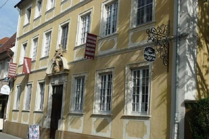 Apartmenthaus Heiligenthaler Hof image