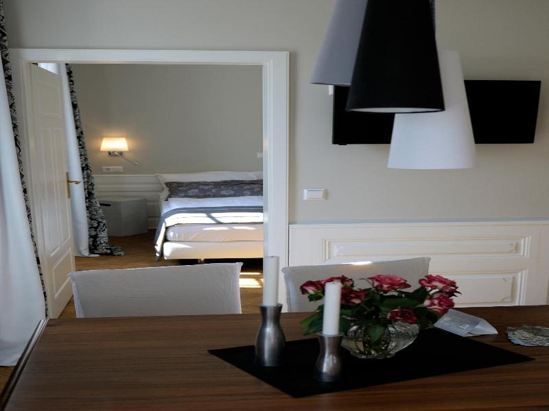Apartmenthaus Heiligenthaler Hof image