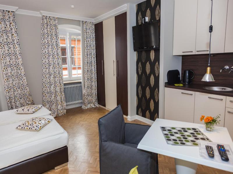 Apartmenthaus Heiligenthaler Hof image