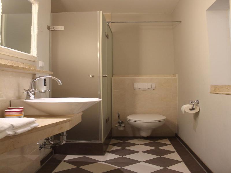 Apartmenthaus Heiligenthaler Hof image