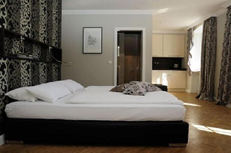 Apartmenthaus Heiligenthaler Hof image
