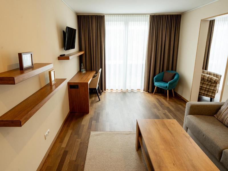 Restaurant Hotel Zum Storchen image
