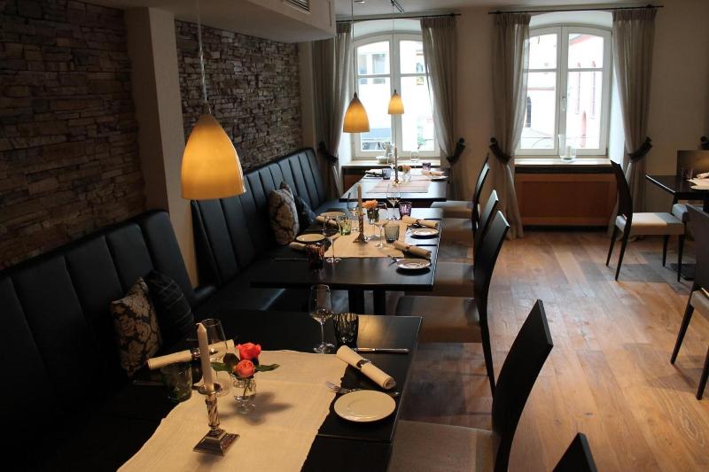 Restaurant Hotel Zum Storchen image