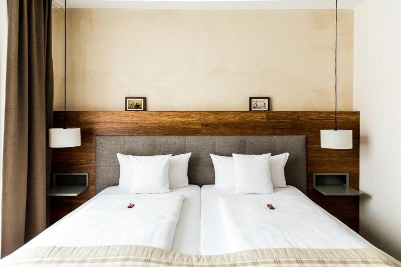 Restaurant Hotel Zum Storchen image