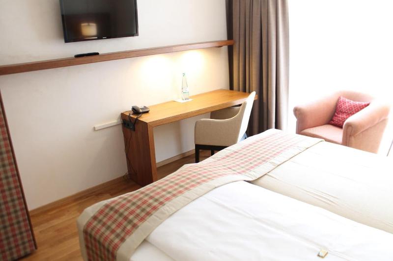 Restaurant Hotel Zum Storchen image