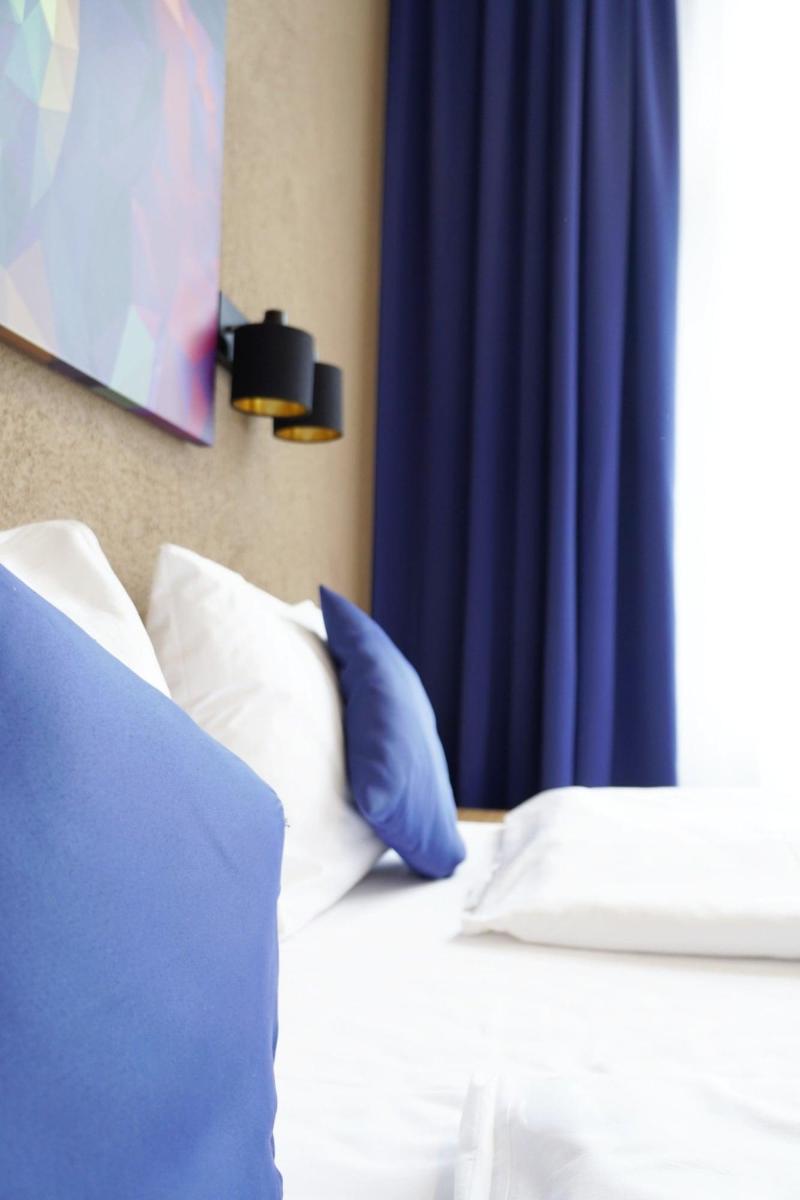 Motel Blue image