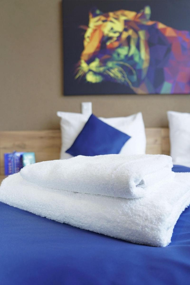 Motel Blue image