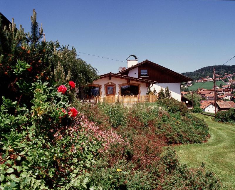 Pension Ferienwohnungen Ludwig image