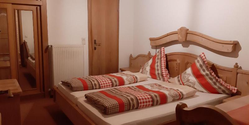 Pension Ferienwohnungen Ludwig image
