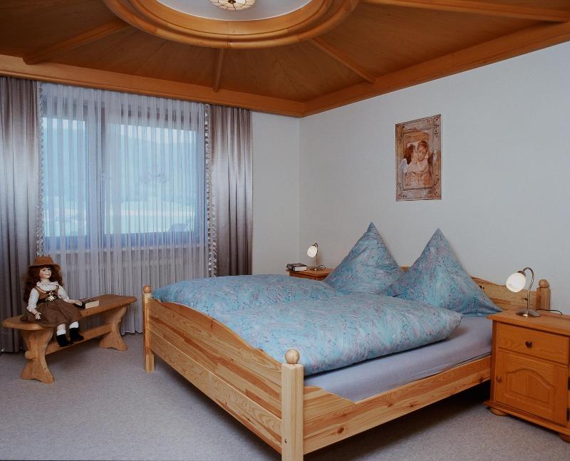 Pension Ferienwohnungen Ludwig image