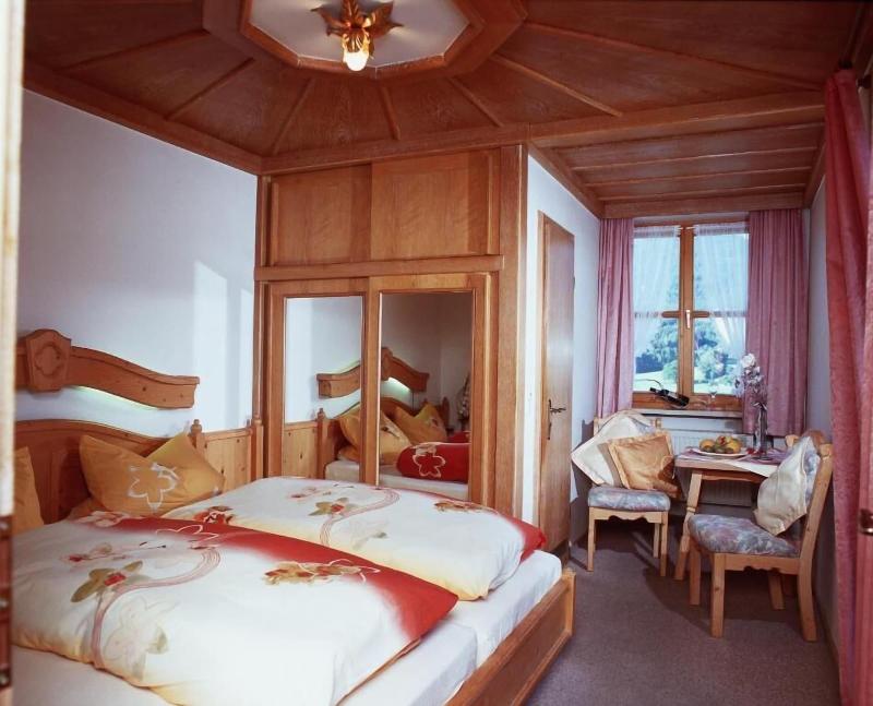 Pension Ferienwohnungen Ludwig image