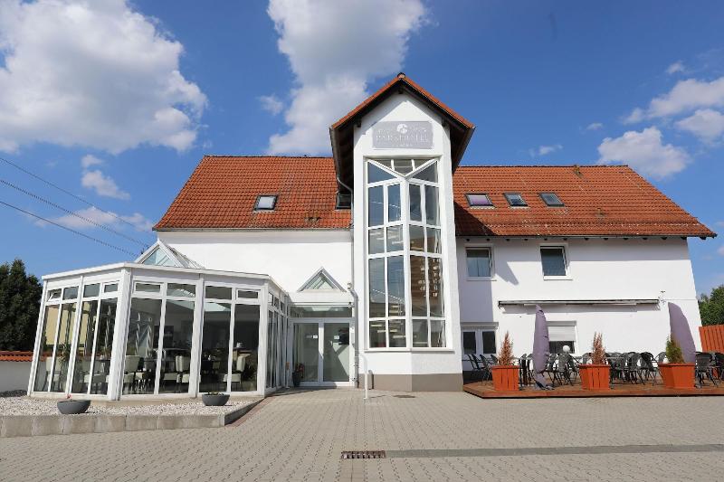 Parkhotel am Schloss image