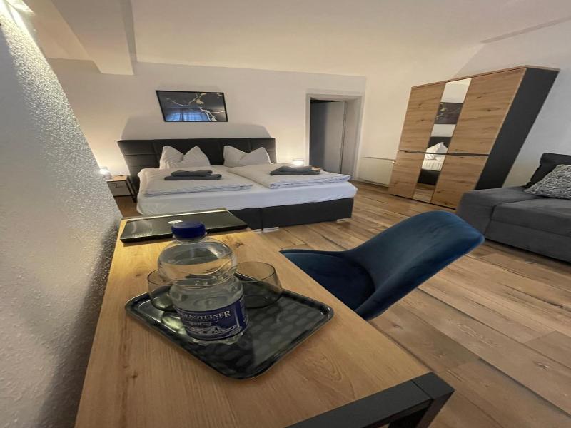 Parkhotel am Schloss image