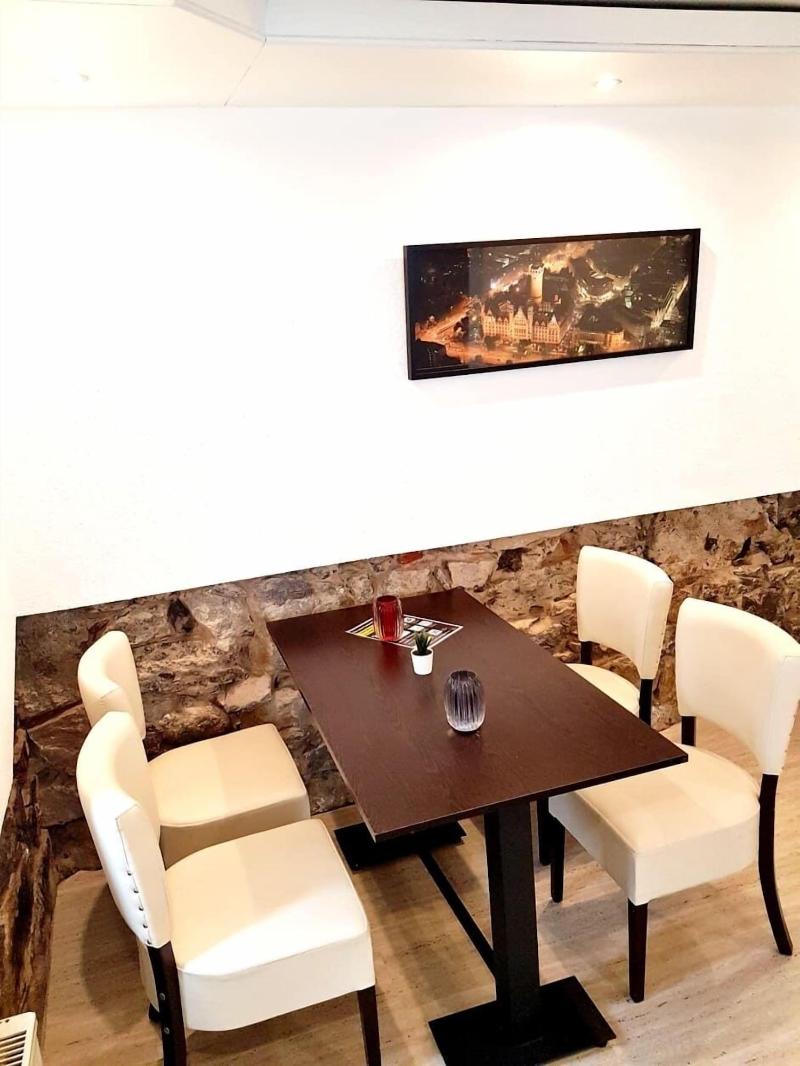 Parkhotel am Schloss image