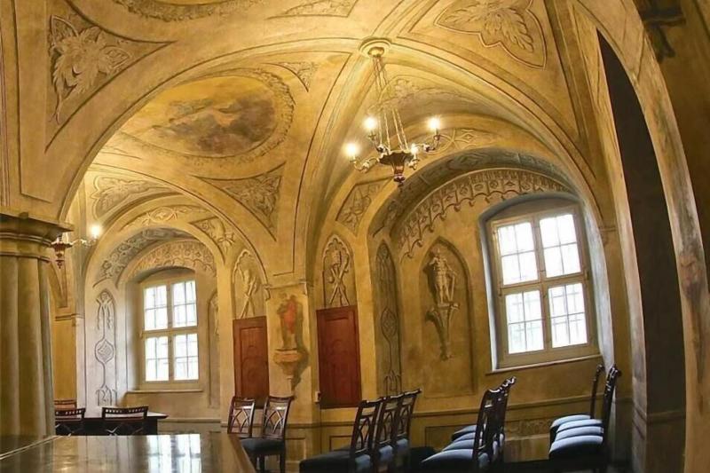 Parkhotel am Schloss image