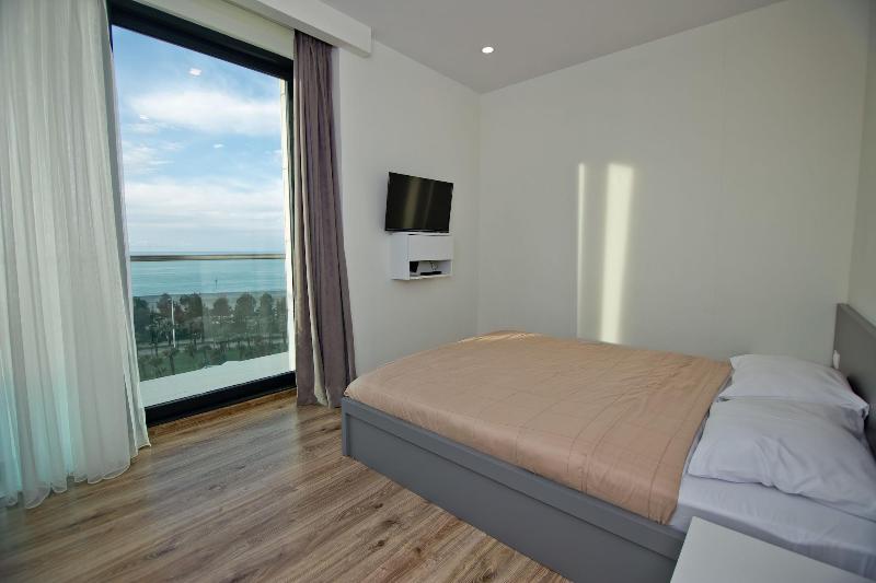 Bellevue Residence Batumi image