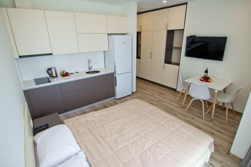 Bellevue Residence Batumi image