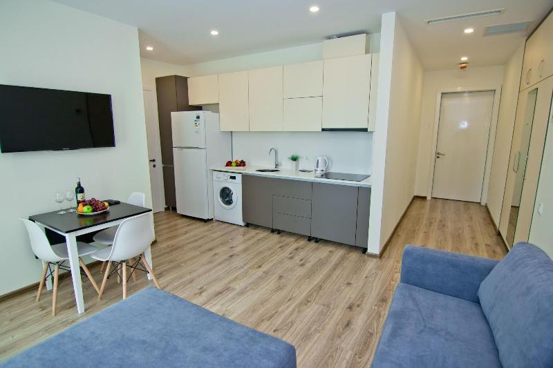 Bellevue Residence Batumi image
