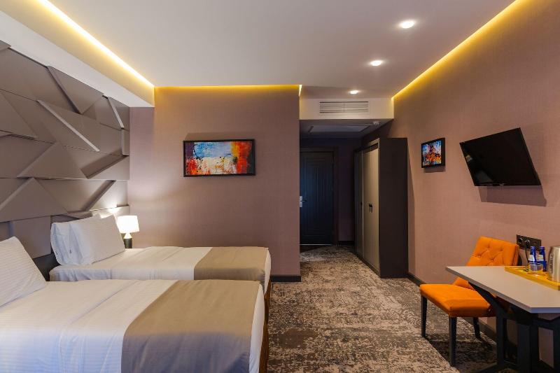 Tapis Rouge VIP Boutique Batumi image