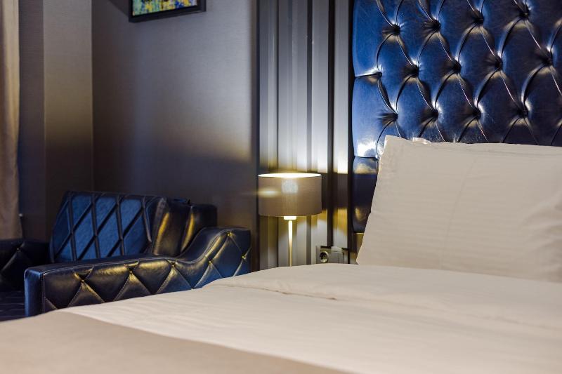Tapis Rouge VIP Boutique Batumi image