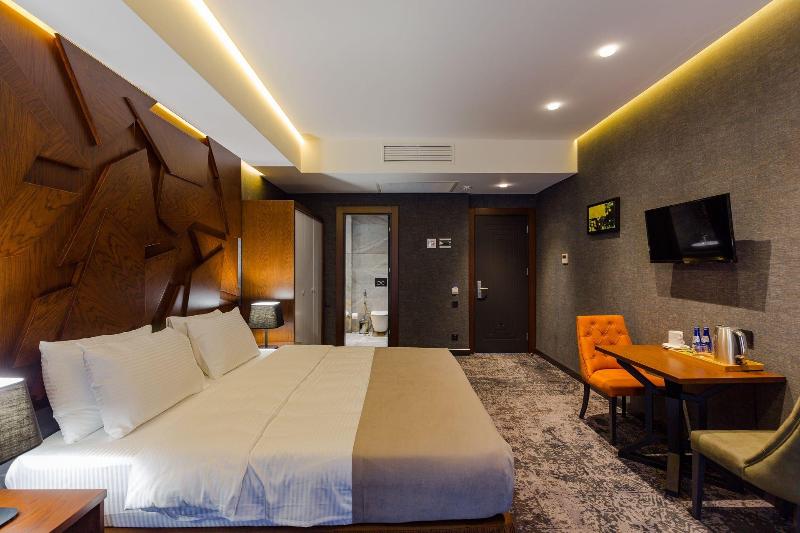 Tapis Rouge VIP Boutique Batumi image