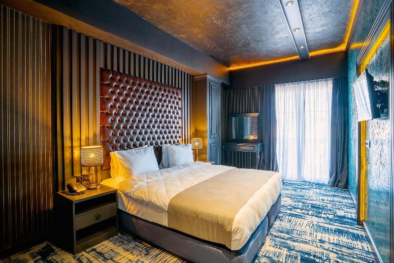 Tapis Rouge VIP Boutique Batumi image